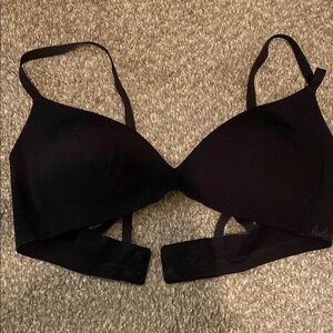 LuluLemon Women's Black Bra 34B